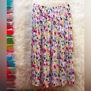 Dana Buchman White Floral Pleated Skirt Size S